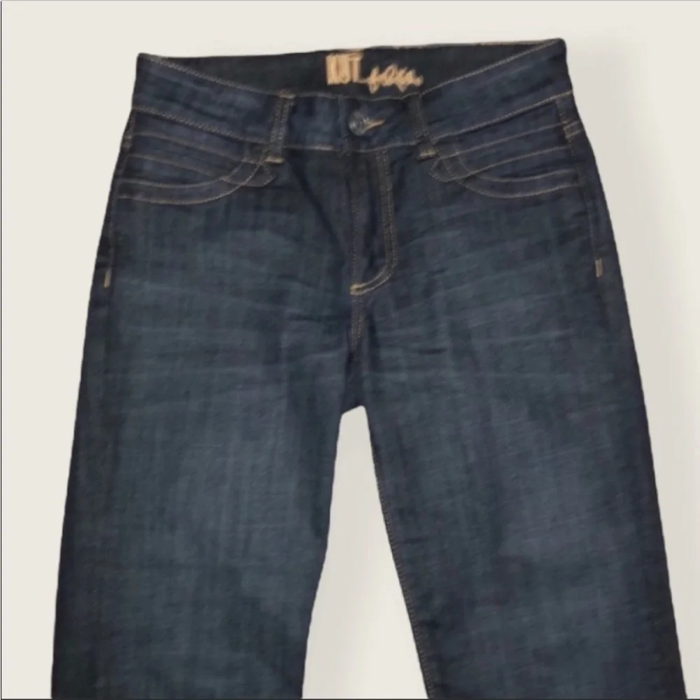 Kut from the kloth Catherine Jeans Denim Dark Wash Size 2